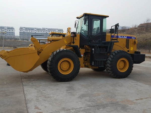 國三SHANMON956D裝載機